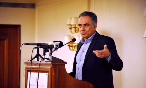 Picture 0 for Σκουρλέτης: Σε δύο δόσεις η αύξηση του κατώτατου μισθού