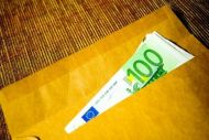 Πώς αμείβεται η αργία της 25ης Μαρτίου