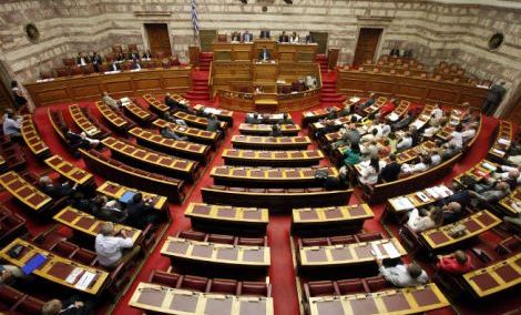 Picture 0 for Με 222 "ναι" και 64 "όχι" εγκρίθηκε το τρίτο Μνημόνιο
