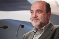 Λογικές και δίκαιες επιβαρύνσεις σε εισοδήματα προανήγγειλε ο Αλεξιάδης 