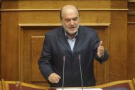 Κεγκέρογλου προς Αλεξιάδη: «Θέλεις ψυχίατρο»!