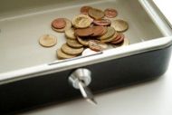 Οριακή η ρευστότητα στα ταμεία του Δημοσίου