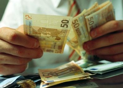 Picture 0 for Με τρεις ταχύτητες οι εισφορές των επαγγελματιών έως το τέλος  του 2020