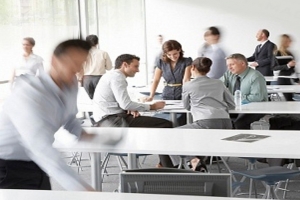 Επίδομα 534: Αυτοί είναι οι ΚΑΔ που δικαιούνται αναστολές συμβάσεων τον Ιανουάριο