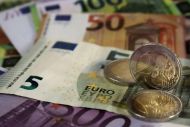 Εκτακτο Δώρο Πάσχα: Την Μ.Τετάρτη η πληρωμή των 200 ευρώ - Ποιοι μένουν εκτός