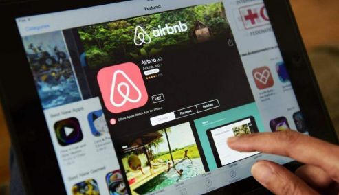 Picture 0 for Airbnb: Πανευρωπαϊκή πρωτιά της Ελλάδας