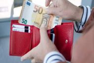 Μέσω της εφορίας θα πληρώνουν οι γονείς τις φθορές που προκαλούν τα παιδιά τους στο σχολείο