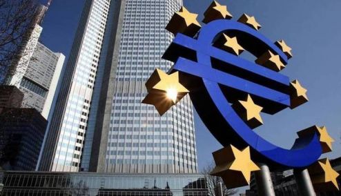 Picture 0 for Επιτόκια: Έρχεται το ψαλίδι από την ΕΚΤ - Πώς θα επηρεαστούν οι Έλληνες δανειολήπτες