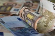 Χρέος: Πότε επιστρέφει στο 60% του ΑΕΠ - Η «χιονοστιβάδα» Στουρνάρα και το καμπανάκι για την Ελλάδα