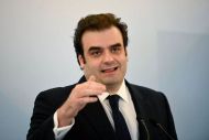 Η εξειδίκευση Πιερρακάκη για τα μέτρα – Μείωση του φορολογικού συντελεστή ανάλογα με τον αριθμό των παιδιών