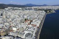 Νέο καθεστώς φόρων για ιδιοκτήτες και ενοικιαστές με απαλλαγές και μειώσεις