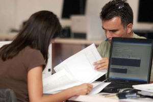 Περικοπές σε συντάξεις, εφάπαξ και επιδόματα - Για πόσο ακόμη;;;   